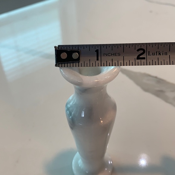 Marble bud vase - Picture 7 of 7
